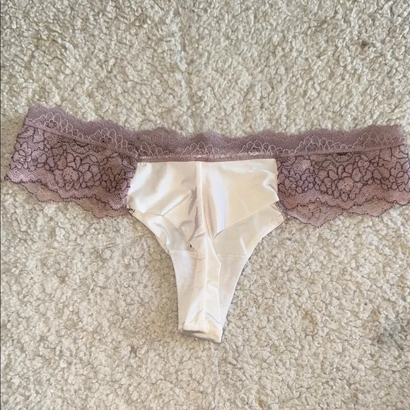 Victoria's Secret Lace Panties in Blue and Mauve - Picture 5 of 7